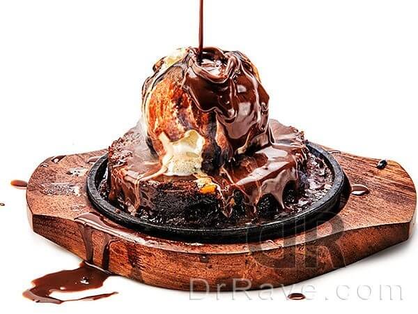 Sizzling Brownie from Dangee Dums | Drrave.com